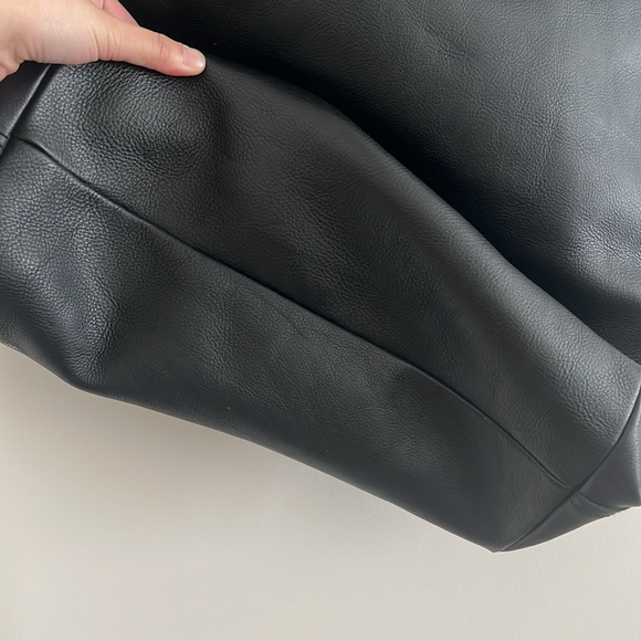 *SOLD* Madewell Tote Bag - Black, Large - Picture 5 of 6